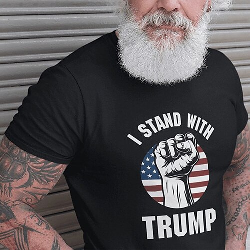 Per uomo maglietta Magliette grafiche Stampe astratte braccia Bandiera Girocollo Abbigliamento Stampa a caldo Esterno Strada Manica corta Stampa Originale Maglietta Trump
Per uomo maglietta Magliette grafiche Stampe astratte braccia Bandiera Girocollo Abbigliamento Stampa a caldo Esterno Strada Manica corta Stampa Originale Maglietta Trump