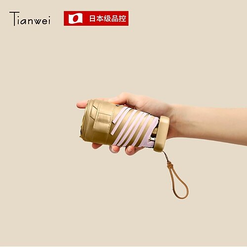 Großhandel flach 60 % Rabatt auf kleinen goldenen Regenschirm Sonnenschirm weiblich Goldkleber Sonnenschutz Anti-UV-Klappsonnenschirm tragbares Minilicht
Großhandel flach 60 % Rabatt auf kleinen goldenen Regenschirm Sonnenschirm weiblich Goldkleber Sonnenschutz Anti-UV-Klappsonnenschirm tragbares Minilicht
