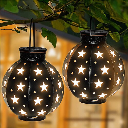 Outdoor-Solarenergie, Retro-Garten, Metall, ausgehöhlte Laterne, Solar-LED-Eisen-Kunstlicht, Sternprojektion, Hängelampe, Dekoration für Hof, Terrasse, Balkon, Beleuchtung
Outdoor-Solarenergie, Retro-Garten, Metall, ausgehöhlte Laterne, Solar-LED-Eisen-Kunstlicht, Sternprojektion, Hängelampe, Dekoration für Hof, Terrasse, Balkon, Beleuchtung