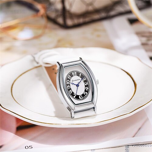 Reloj de cuarzo minimalista a la moda para mujer, informal, rectangular, con esfera blanca, caja plateada, correa de cuero pu, reloj de vestir, regalo para mujer
Reloj de cuarzo minimalista a la moda para mujer, informal, rectangular, con esfera blanca, caja plateada, correa de cuero pu, reloj de vestir, regalo para mujer