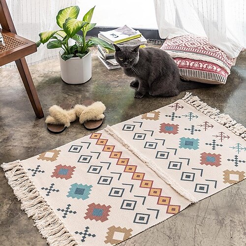 Nordische handgewebte Quasten-Bohemien-Bodenmatte, getuftete Baumwoll-Leinen-Fußmatte, Teppich-Fußmatte, Nachttischmatte
Nordische handgewebte Quasten-Bohemien-Bodenmatte, getuftete Baumwoll-Leinen-Fußmatte, Teppich-Fußmatte, Nachttischmatte