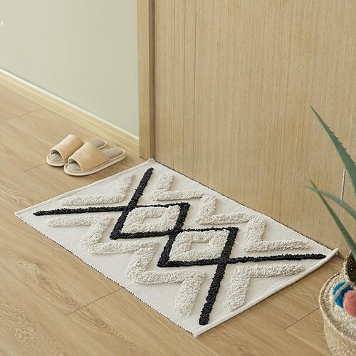 Alfombrilla de suelo para rizar con mechones tejido de hilo de algodón multilínea en blanco y negro, cojín minimalista para el extremo de la cama del hogar de estilo europeo
Alfombrilla de suelo para rizar con mechones tejido de hilo de algodón multilínea en blanco y negro, cojín minimalista para el extremo de la cama del hogar de estilo europeo