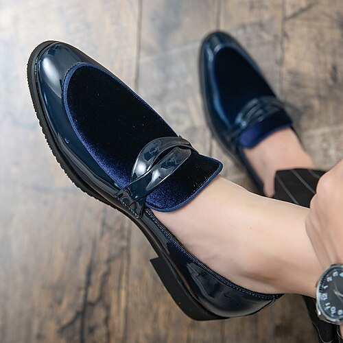 Hombre Zapatos de taco bajo y Slip-On Mocasines de Confort Zapatos de cuadros de estilo británico Tallas Grandes Casual Británico Diario PU Transpirable Cómodo Antideslizante Negro Azul Primavera
Hombre Zapatos de taco bajo y Slip-On Mocasines de Confort Zapatos de cuadros de estilo británico Tallas Grandes Casual Británico Diario PU Transpirable Cómodo Antideslizante Negro Azul Primavera