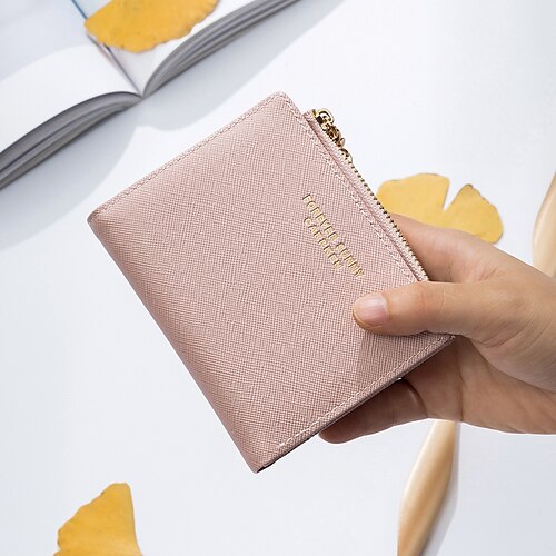 Femme Portefeuille Porte-Monnaie Porte-cartes de crédit faux cuir du quotidien Vacances Gland Poids Léger Durable Couleur unie Vin Noir Rose
Femme Portefeuille Porte-Monnaie Porte-cartes de crédit faux cuir du quotidien Vacances Gland Poids Léger Durable Couleur unie Vin Noir Rose