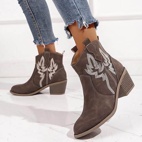 Femme Bottes Bottes Cow boy Bottes de cow-girl Bottes à talons Extérieur du quotidien Bottines Bottines Hiver Broderie Talon Bottier Bout pointu Rétro Vintage Mode Décontractées Polyuréthane Mocassins
Femme Bottes Bottes Cow boy Bottes de cow-girl Bottes à talons Extérieur du quotidien Bottines Bottines Hiver Broderie Talon Bottier Bout pointu Rétro Vintage Mode Décontractées Polyuréthane Mocassins