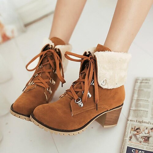 Femme Bottes Chaussures en daim Bottes de neige Grandes Tailles du quotidien Doublé en Polaire Bottines Bottines Pom pom Talon Bottier Bout rond Le style mignon Elégant Pluche Daim Fausse Fourrure
Femme Bottes Chaussures en daim Bottes de neige Grandes Tailles du quotidien Doublé en Polaire Bottines Bottines Pom pom Talon Bottier Bout rond Le style mignon Elégant Pluche Daim Fausse Fourrure