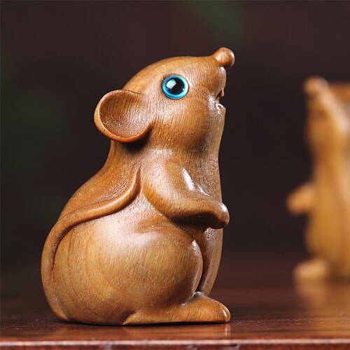 1pc Wooden Mouse Statue, Natural Green Sandalwood Auspicious Mouse Ornament, Cute Animal Desktop Decoration, Wooden Crafts, Creative Gifts
1pc Wooden Mouse Statue, Natural Green Sandalwood Auspicious Mouse Ornament, Cute Animal Desktop Decoration, Wooden Crafts, Creative Gifts