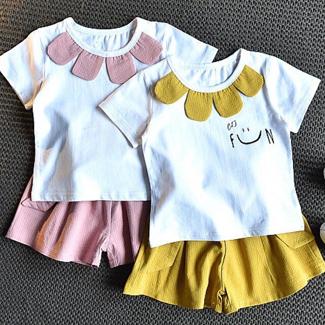 Kids Girls' T-shirt Shorts Clothing Set 2 Pieces Short Sleeve Pink Yellow Cartoon Drawstring Indoor Outdoor Cute Sweet Regular 2-6 Years
Kids Girls' T-shirt Shorts Clothing Set 2 Pieces Short Sleeve Pink Yellow Cartoon Drawstring Indoor Outdoor Cute Sweet Regular 2-6 Years