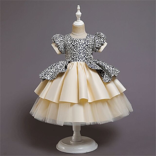 Toddler Little Girls' Dress Plain Skater Dress Party Daily Patchwork Beige Midi Short Sleeve Elegant Cute Dresses Children's Day Spring Summer Slim 1-5 Years
Toddler Little Girls' Dress Plain Skater Dress Party Daily Patchwork Beige Midi Short Sleeve Elegant Cute Dresses Children's Day Spring Summer Slim 1-5 Years