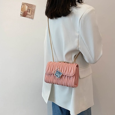 Недорогие Сумки-сложенная цепная сумка женская 2021 новая волна популярная в этом году сумка-мессенджер в западном стиле женская летняя модная сумка через плечо