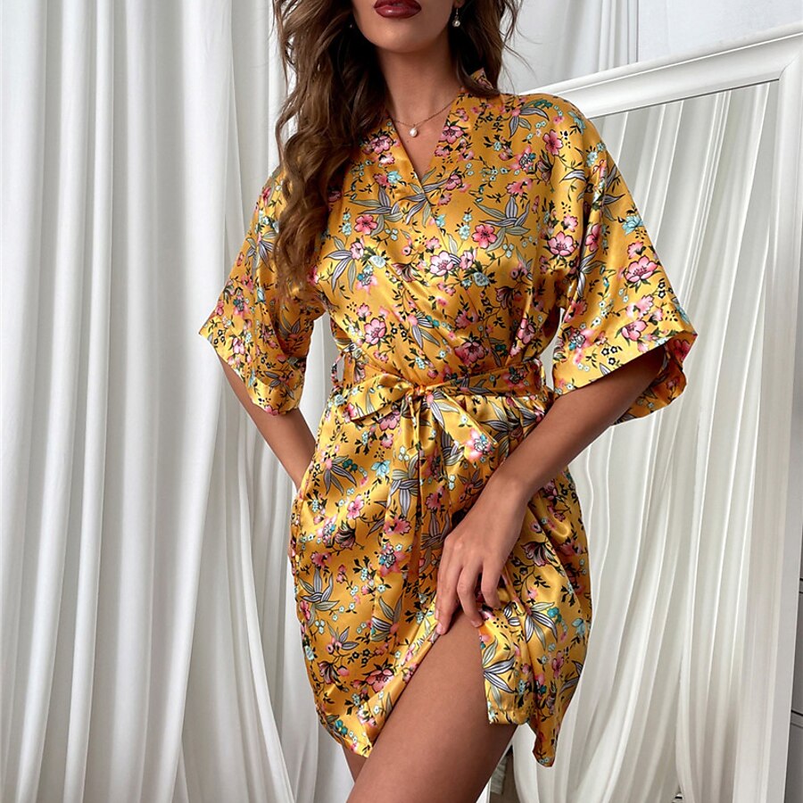  Women's 1 pc Pajamas Robes Gown Bathrobes Fashion Retro Comfort Flower Silk Home Wedding Party Spa V Wire Half Sleeve Lace up Print Spring Summer Yellow / Satin