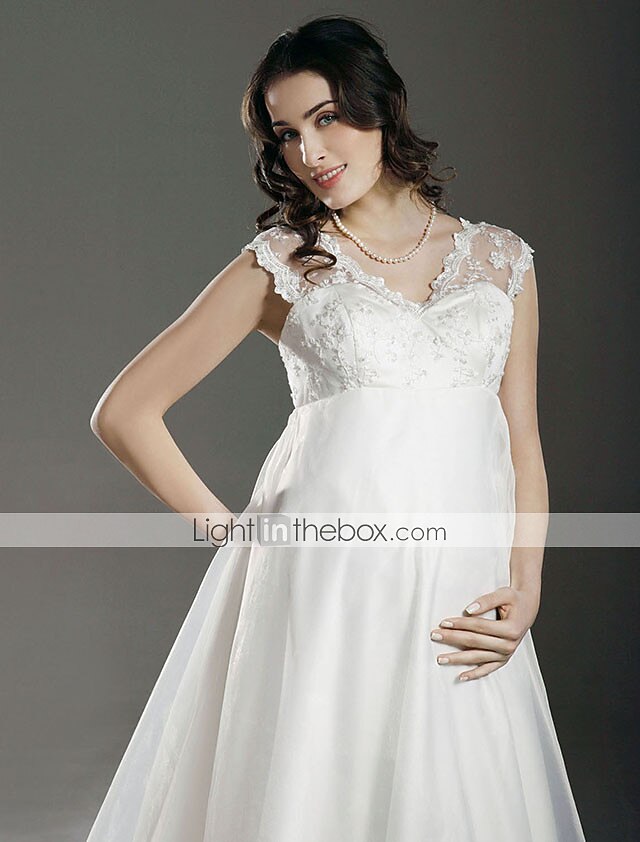 Linea-A Abiti da sposa A V Strascico di corte Di pizzo Organza Cinghie Regolari Traforato con Di pizzo Perline 2022 del 2026 a $218.49 –P10