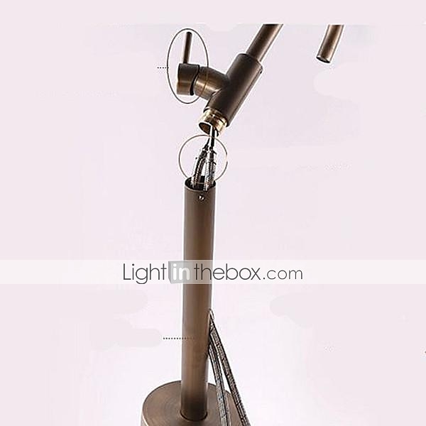Rubinetto per vasca da bagno in ottone anticato autoportante, rubinetti miscelatori per vasca da bagno con montaggio a pavimento con bocca girevole a 360 gradi, vasca con piedini autoportante vintage con tubo dell'acqua calda e fredda del 2025 a $242.99 –P2