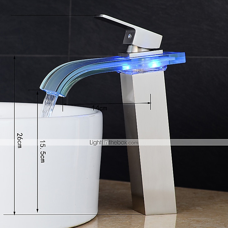 led badkamer wastafel mengkraan waterval uitloop 3 kleurtemperatuur, hoge vatkranen enkele handgreep eengats monobloc wastafelkranen wasruimte 2025 - $129.99 –P4