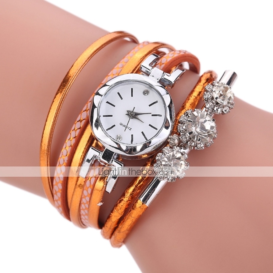 Montre Montres à quartz pour Femme Analogique Quartz Mode mode Luxe Décontractées bling Strass bracelet Alliage Cuir PU de 2025 ? $16.99 –P6