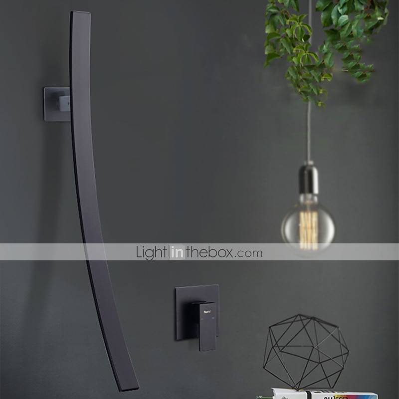 Robinet de lavabo de salle de bain mural, nouveau design cascade noir mitigeur robinets de bain à deux trous avec grande sortie et interrupteur réglable de débit et interrupteur chaud/froid de 2025 ? $372.59 –P2