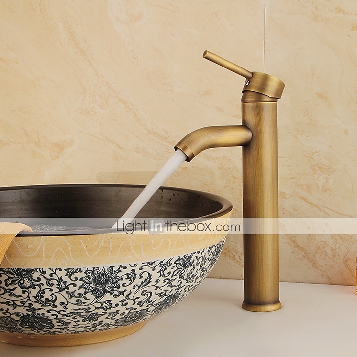 Waschbecken Wasserhahn - klassischer antiker Messing-Centerset Einhand-Einloch-Badarmaturen 2025 - $80.99 –P9