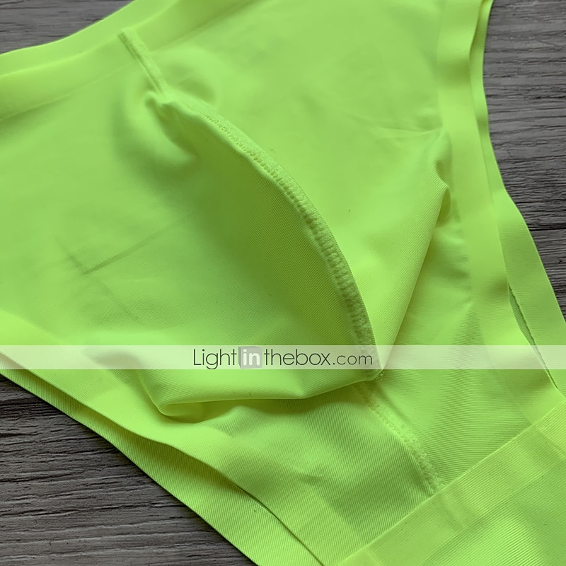 Férfi 1 csomag Bugyik Varrás nélküli Alap Nejlon Spandex Sima Alacsony csípő Szabályos Fekete Fehér 2025 - $13.99 –P1