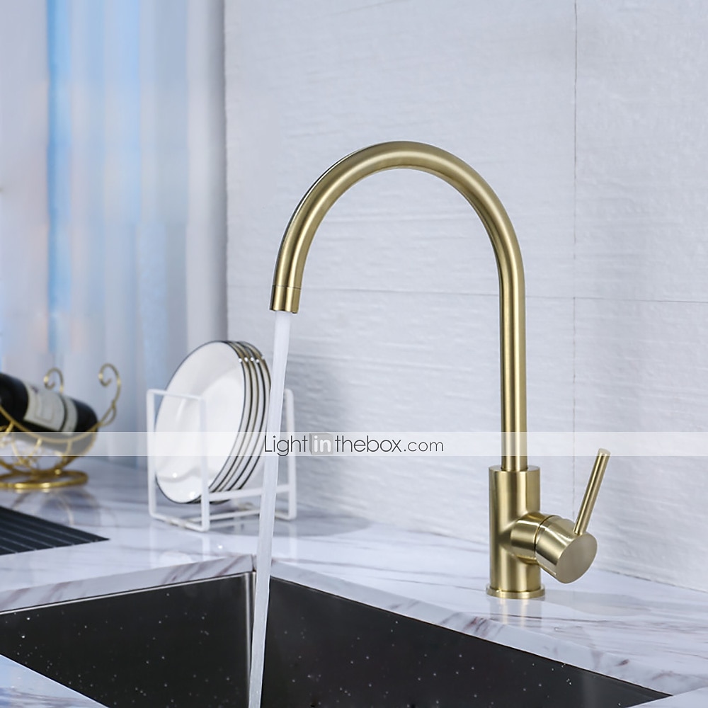 diskbänk blandare kran borstat guld monterad på däck, 360 vridbart enkelgreppskärl köksmässingskranar med kall- och varmvattenslang 2026 - $163.99 –P4