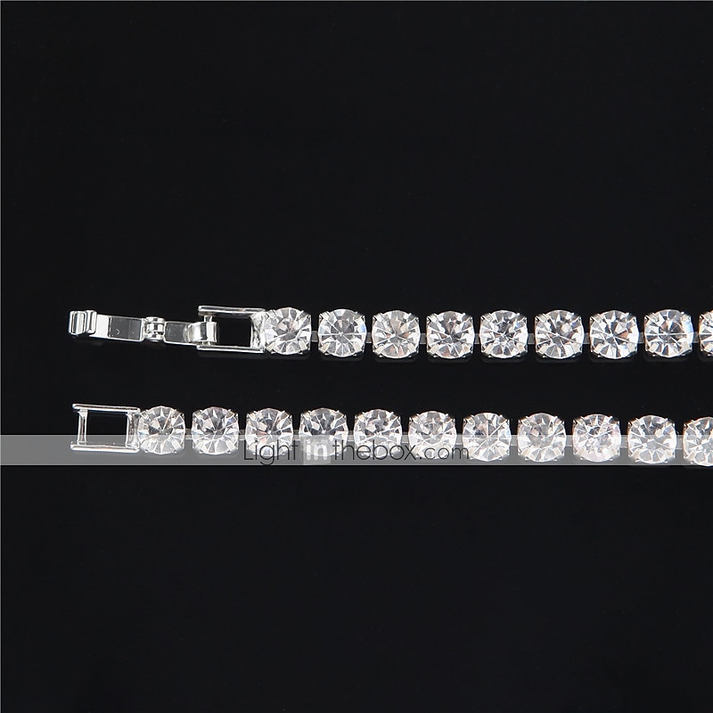 Per uomo 1 pc Gemelli Collane a catena collana lunga Da sera Mascherata Catena da tennis pavimentare Punk blinging Argento Dorato del 2025 a $6.49 –P2