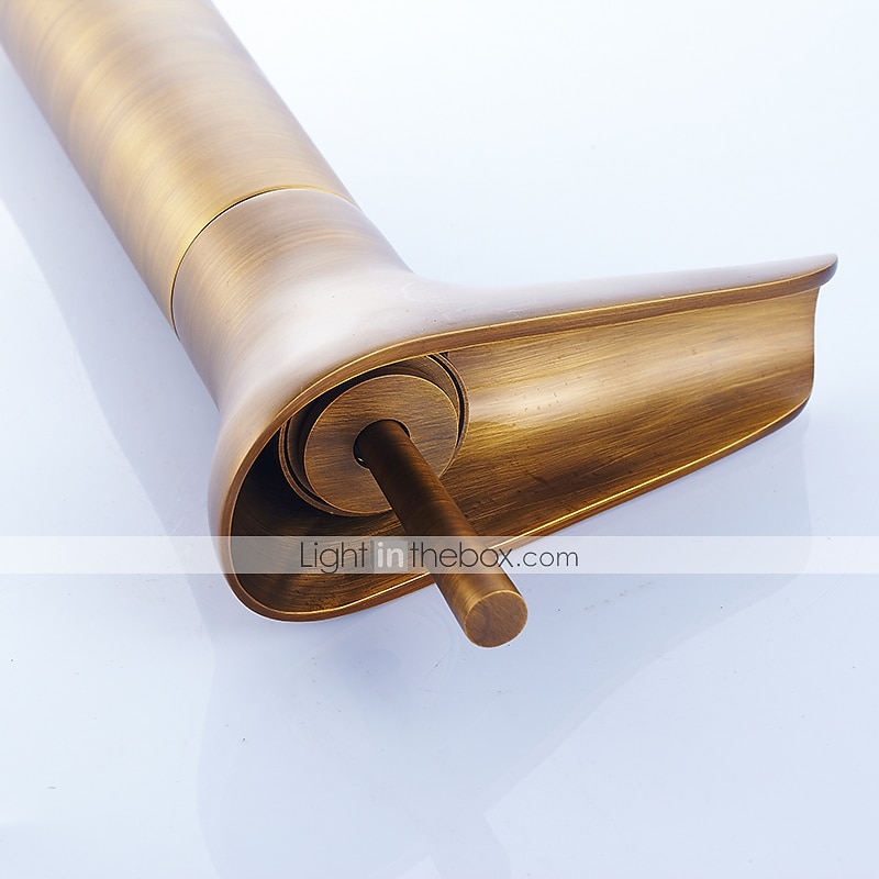 antieke messing badkamer wastafel kraan, waterval enkele handgreep eengats badkranen met warm en koud schakelaar en keramische klep 2025 - $80.99 –P7
