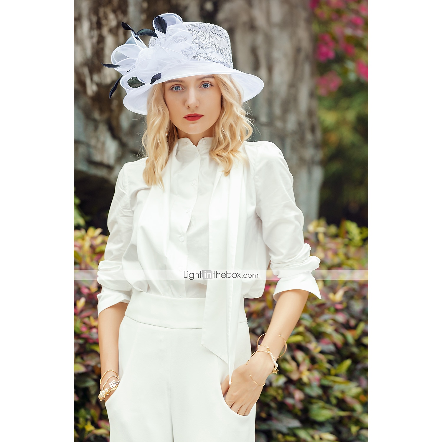Klobouky Organza Kbelík Svatební Večírek Melbourne Cup koktejl Royal Astcot Doplňky do vlasů Elegantní S Peří Mašle Přílba Pokrývky Hlavy 2025 - $57.99 –P7