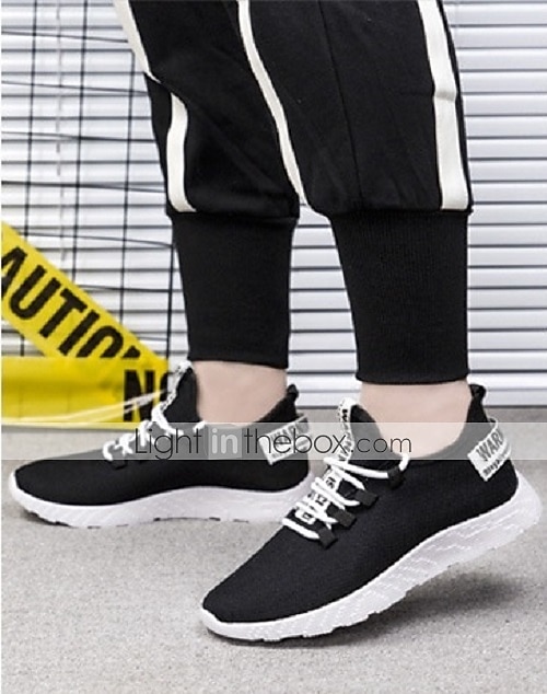 sneakers sportive da uomo nere e gialle con rete traspirante e design leggero per abbigliamento sportivo e casual del 2025 a $32.99 –P4