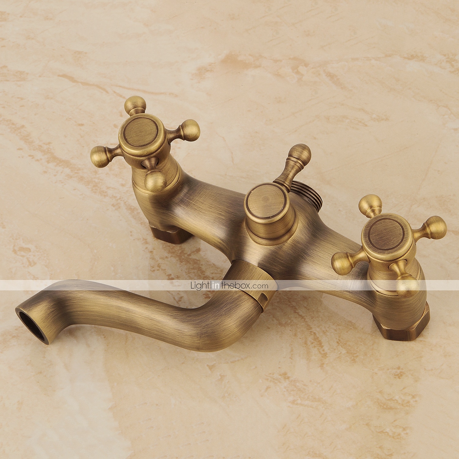 Torneira de chuveiro, conjunto de sistema de chuveiro Chuveiro de mão incluído Cachoeira estilo vintage/montagem de latão antigo do país fora da válvula de cerâmica torneiras misturadoras de chuveiro de 2026 por $291.59 –P12