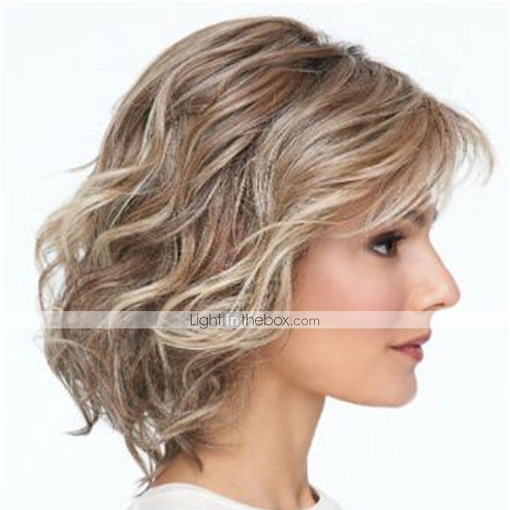 perruques blondes pour femmes perruque synthétique bouclée avec une frange perruque courte cheveux synthétiques brun clair design à la mode pour femmes classique cool brun clair de 2025 ? $37.99 –P3