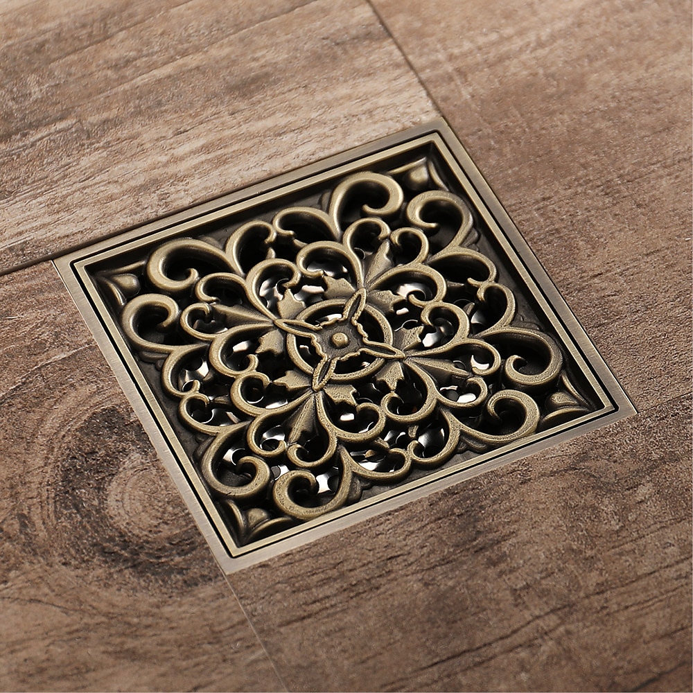 Carré de drain de plancher de douche de 4 pouces, grille d'insertion en laiton amovible, crépine attrape-cheveux noir chromé doré de 2025 ? $24.99 –P1