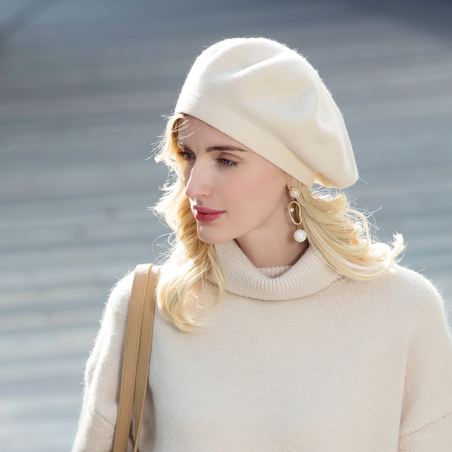 Chapeau béret en acrylique/coton et poils de lapin, style décontracté, style Kentucky Derby, Melbourne Cup, avec coiffe rayée de 2026 ? $32.99 –P14