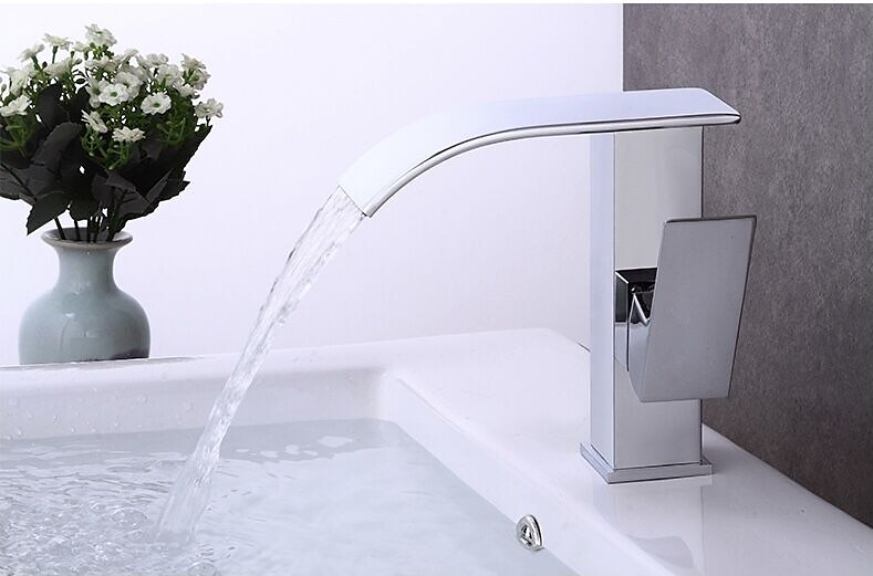 Grifo de lavabo de baño de cascada de latón de estilo moderno, grifos de baño de un solo orificio electrochapados en cromo blanco con interruptor de frío y calor 2025 - $145.99 –P3