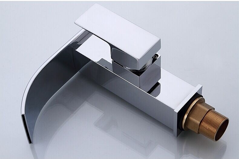 Grifo de lavabo de baño de cascada de latón de estilo moderno, grifos de baño de un solo orificio electrochapados en cromo blanco con interruptor de frío y calor 2025 - $145.99 –P4