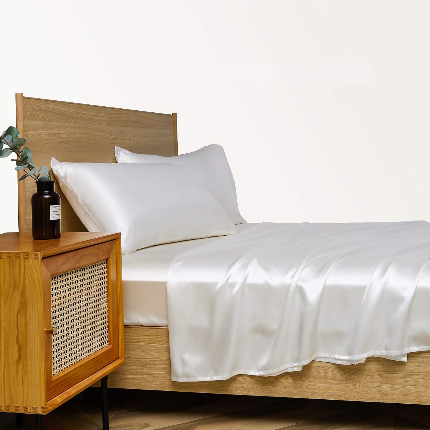 4 Pieces Satin Sheet Sets Hotel Luxury Silky Bed Sheets Soft Premium Satin Sheets Wrinkle & Fade Resistant Bedding Set Sheet Set, Include 1 Deep Pocket Fitted Sheet(12inch),1 Flat Sheet, 2 Pillowcases 2025 - $50.99 –P13