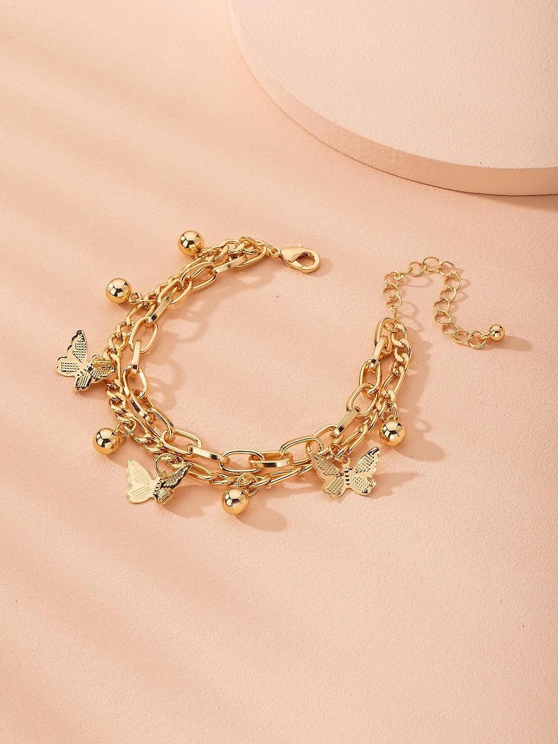 Women's Chain Bracelet Vintage Bracelet Layered Butterfly Fashion Personalized Elegant Holiday Alloy Bracelet Jewelry Gold For Holiday Date Birthday Beach Festival 2025 - $7.49 –P4