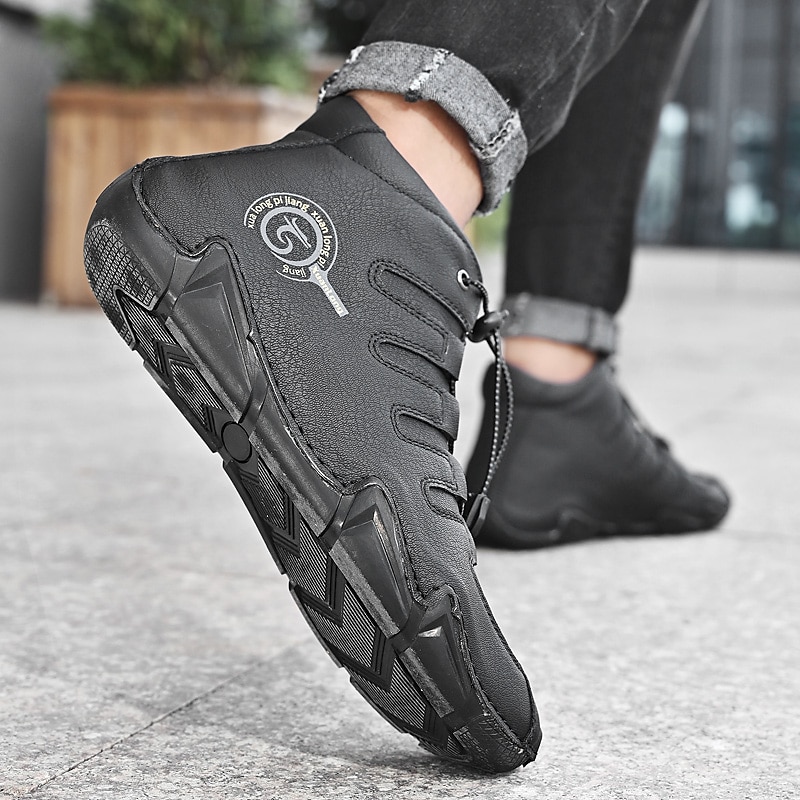 Per uomo Stivaletti Uncinetto Scarpe di pelle Scarpe fatte a mano Scarpe comfort Per sport Classico Informale Esterno Giornaliero Di pelle Sintetico Tenere al caldo Fatto a mano Antiscivolo del 2025 a $54.99 -P18