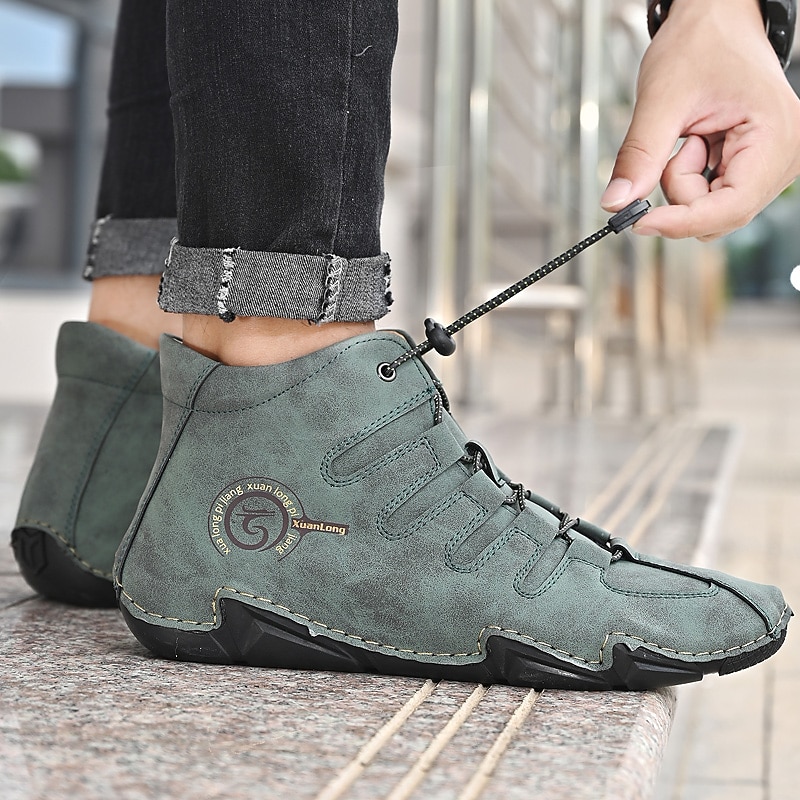 Per uomo Stivaletti Uncinetto Scarpe di pelle Scarpe fatte a mano Scarpe comfort Per sport Classico Informale Esterno Giornaliero Di pelle Sintetico Tenere al caldo Fatto a mano Antiscivolo del 2025 a $54.99 -P9