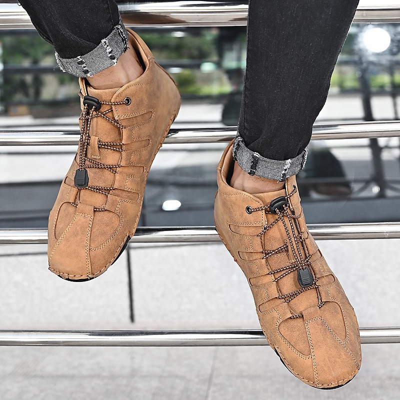 Per uomo Stivaletti Uncinetto Scarpe di pelle Scarpe fatte a mano Scarpe comfort Per sport Classico Informale Esterno Giornaliero Di pelle Sintetico Tenere al caldo Fatto a mano Antiscivolo del 2025 a $54.99 -P13