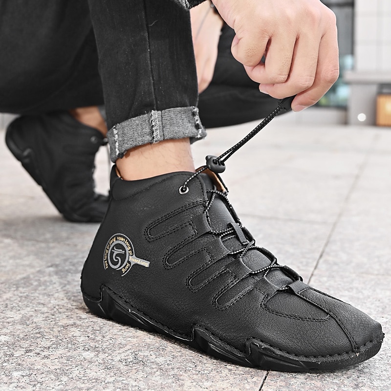 Per uomo Stivaletti Uncinetto Scarpe di pelle Scarpe fatte a mano Scarpe comfort Per sport Classico Informale Esterno Giornaliero Di pelle Sintetico Tenere al caldo Fatto a mano Antiscivolo del 2025 a $54.99 -P20