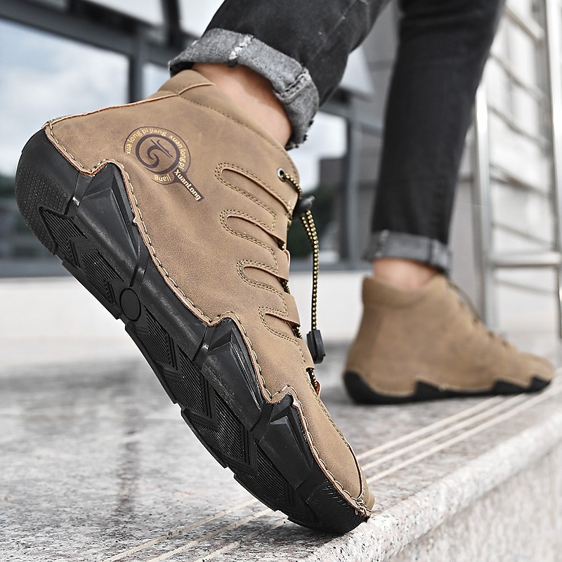 Per uomo Stivaletti Uncinetto Scarpe di pelle Scarpe fatte a mano Scarpe comfort Per sport Classico Informale Esterno Giornaliero Di pelle Sintetico Tenere al caldo Fatto a mano Antiscivolo del 2025 a $54.99 -P5
