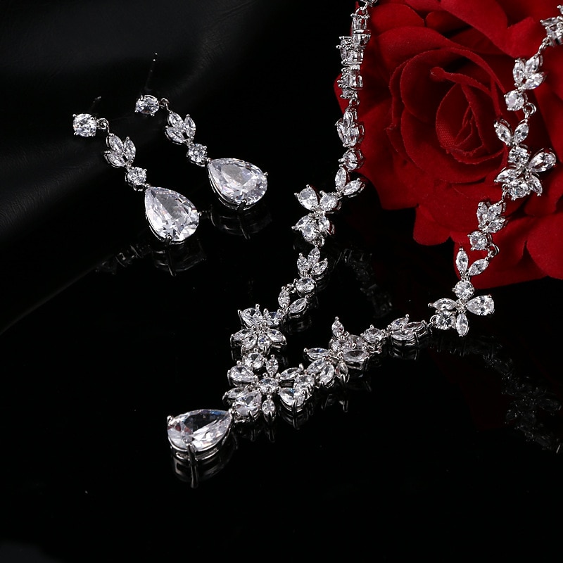 Bruidssieradensets 1 set Kubieke Zirkonia Koper 1 Ketting Oorbellen Dames Luxe Elegant Laten vallen Sieraden set Voor Bruiloft Feest Vuosipäivä 2025 - $57.99 –P4