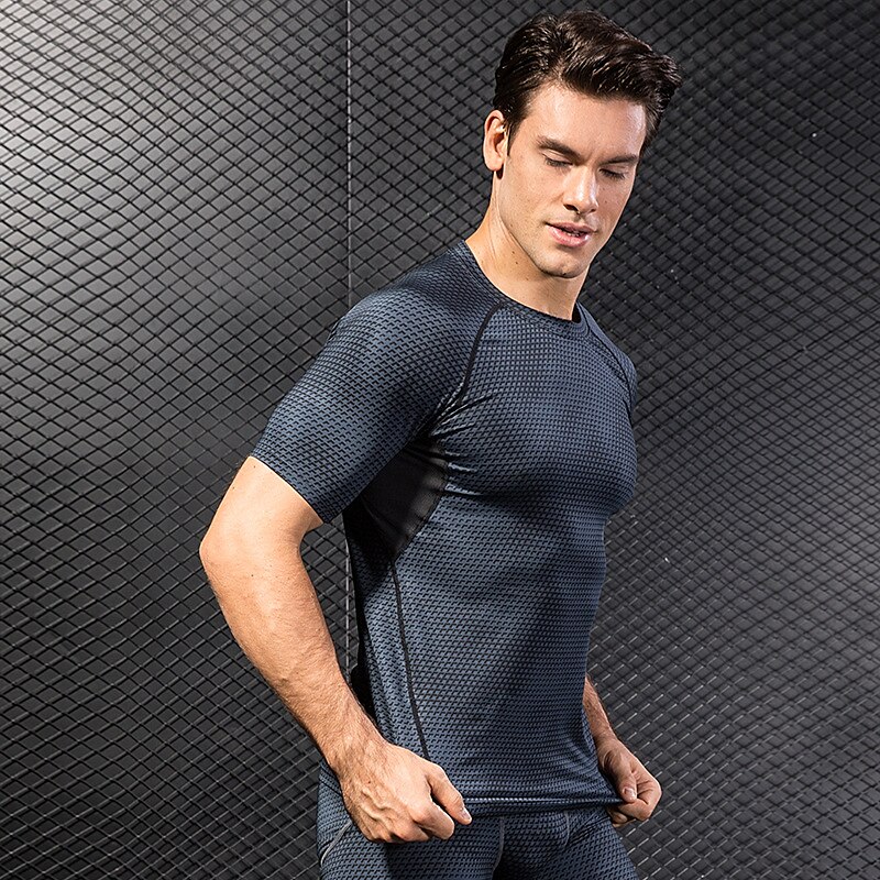 2025年 男性用 コンプレッション・シャツ ランニングＴシャツ 半袖 Tシャツ 高通気性 速乾性 吸汗性 フィットネス ジムトレーニング ランニング スポーツウェア アクティブウェア 3D印刷 ブラック ホワイト レッド  コレクション – $15.49 –P4