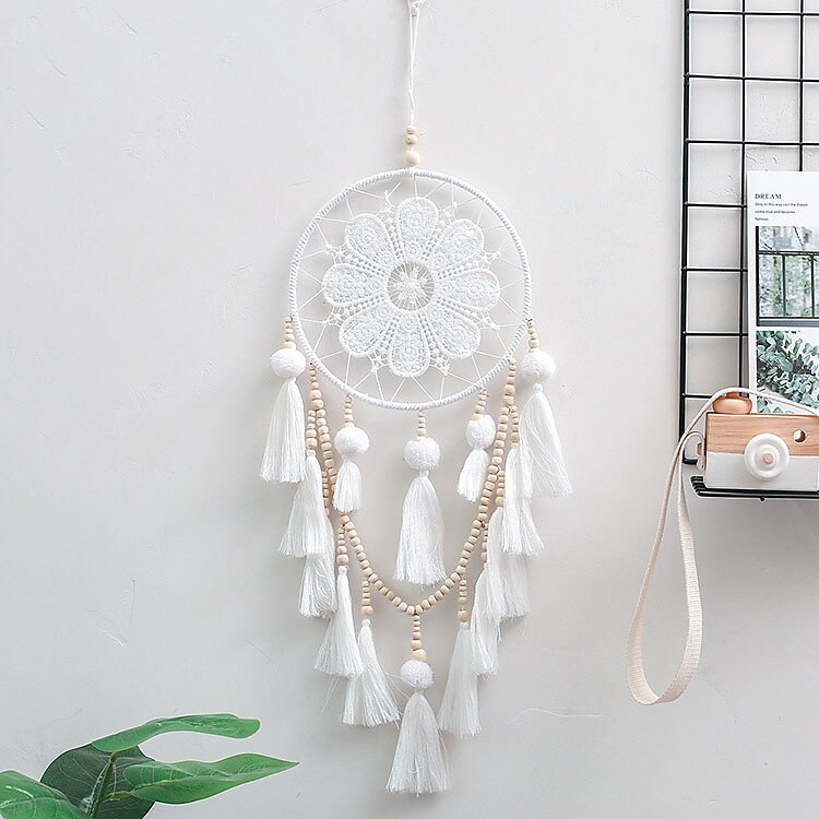 bílý lapač snů ručně vyrobený dárek s jedním kroužkem s péřovým závěsem na zeď umění zvonkohra boho styl domácí dekorace 2025 - $16.99 –P2