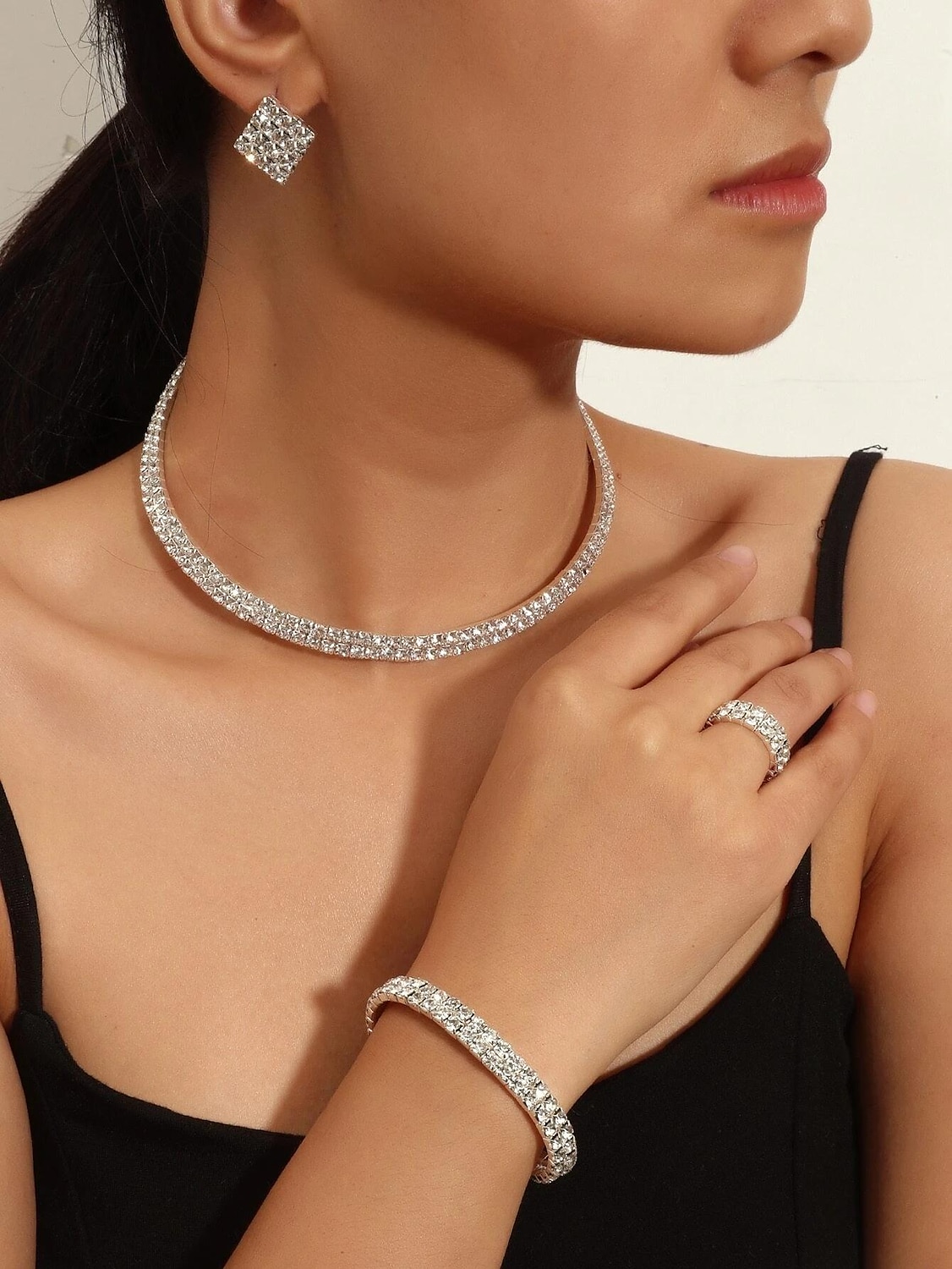 Bruidssieradensets 1 set Legering 1 Ketting 1 Armband 1 Ring Oorbellen Dames Modieus Gepersonaliseerde Stijlvol Klassiek Kostbaar Gezegend Geometrische vorm Sieraden set Voor Bruiloft Speciale 2025 - $15.99 –P1