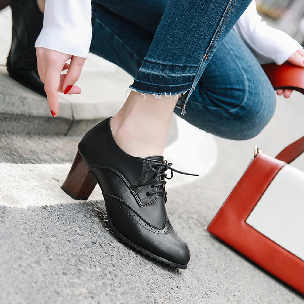Tacones Oxford marrones vintage para mujer: perfectos para la oficina y eventos formales, con detalles brogue y un cómodo tacón medio. 2026 - $46.99 –P3