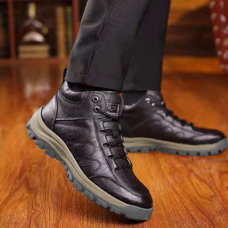 Herren Stiefel Schneestiefel Winterstiefel Komfort Schuhe Fleece-Futter Wandern Vintage Sport Klassisch Outdoor Täglich Leder Warm Stiefeletten / Stiefeletten Schnürsenkel Schwarz Braun Herbst Winter 2026 - $34.99 –P2