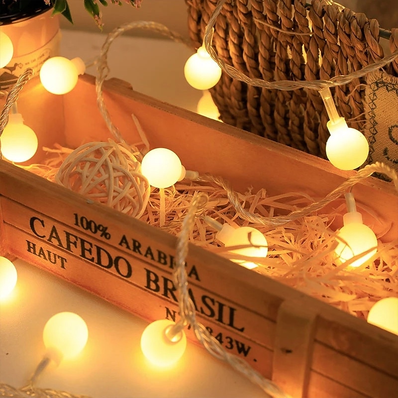 Guirlande lumineuse élégante pour réception de mariage, alimentée par piles AA, étoiles sphériques à LED, étanche, éclairage extérieur/intérieur, éclairage chaleureux pour la décoration du nouvel an de 2025 ? $10.99 –P10