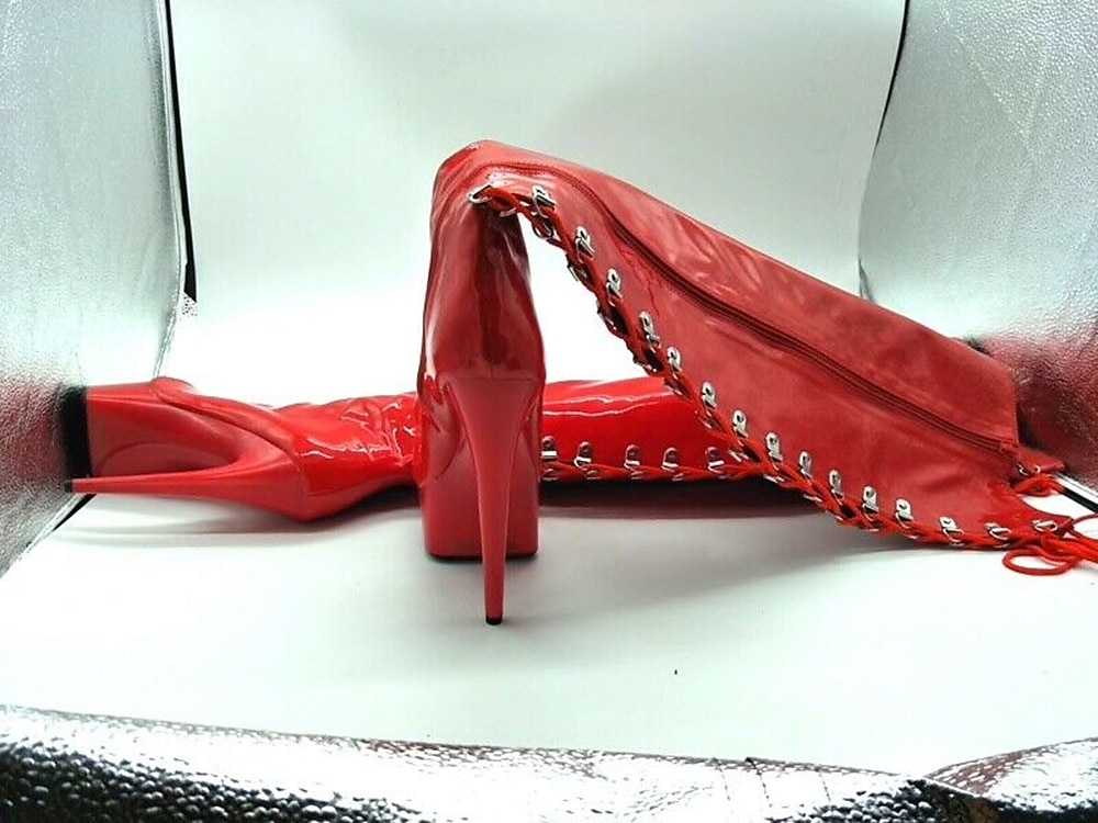 Women's High Platform Punk Boots with Lace-Up Detail and Glossy Finish for Clubwear and Fashion Events 2025 - $129.99 –P1