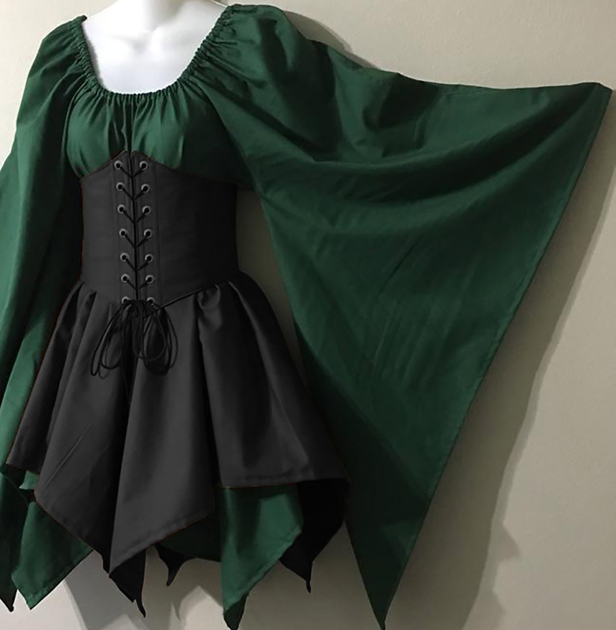 Keskiaika Coctail-asu Vintage mekko Lyhyt / mini Mekot Prinsessa Viikinki Ranger Haltia Jousiammunta U kaula-aukko Naamiaispuku Naisten Kelttiläinen Merirosvo Fantasia Juhla / cocktail Festivaali 2026 - $34.99 –P6