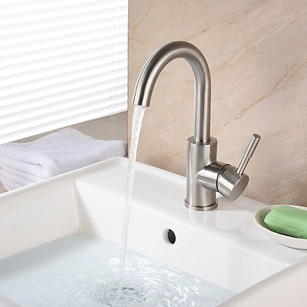 Robinet d'évier de salle de bain en acier inoxydable brossé robinets de bain poignée unique un trou réglable eau froide et chaude de 2025 ? $56.99 –P3